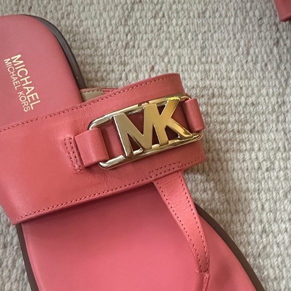 Michael Kors Coral Slide Sandals with Gold Logo - Picture 2 of 3